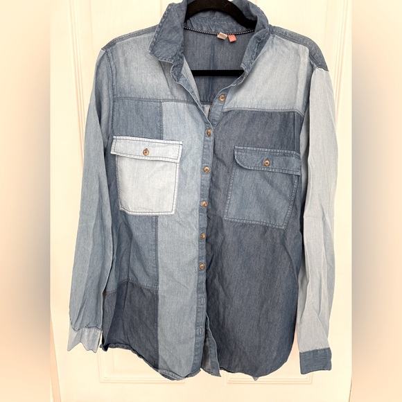 Pilcro denim button down - Picture 2 of 7